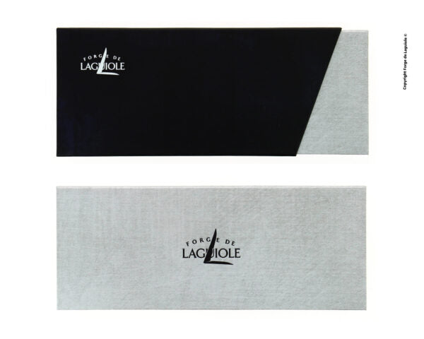 Die rechteckigen Boxen, eine schwarz und eine hellgrau, mit dem Logo „Forge de Laguiole“, beherbergen auf elegante Weise Ihre unverzichtbaren Forge de Laguiole Kellnermesser Sommelier | Thuja, mit einer Messergrafik auf der grauen Box.