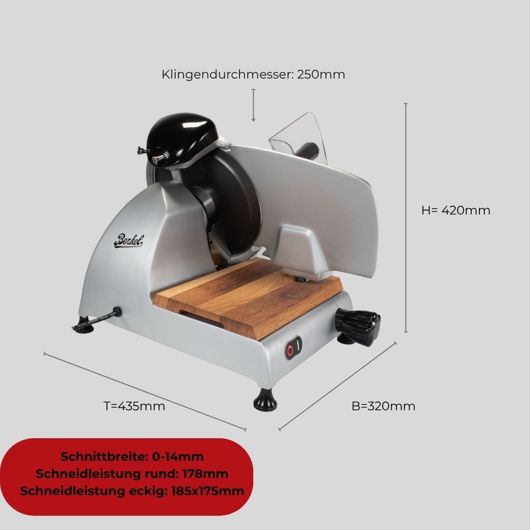 Gezeigt wird eine Berkel Red Line 250 Grau Teflon, Original Profi-Aufschnittmaschine (25 cm Messer) mit Fassholz-Einlegebrett. Beschriftet: Höhe 420mm, Tiefe 435mm, Breite 320mm. Rote Box hebt Schnittbreite und Leistung hervor (Deutsch).