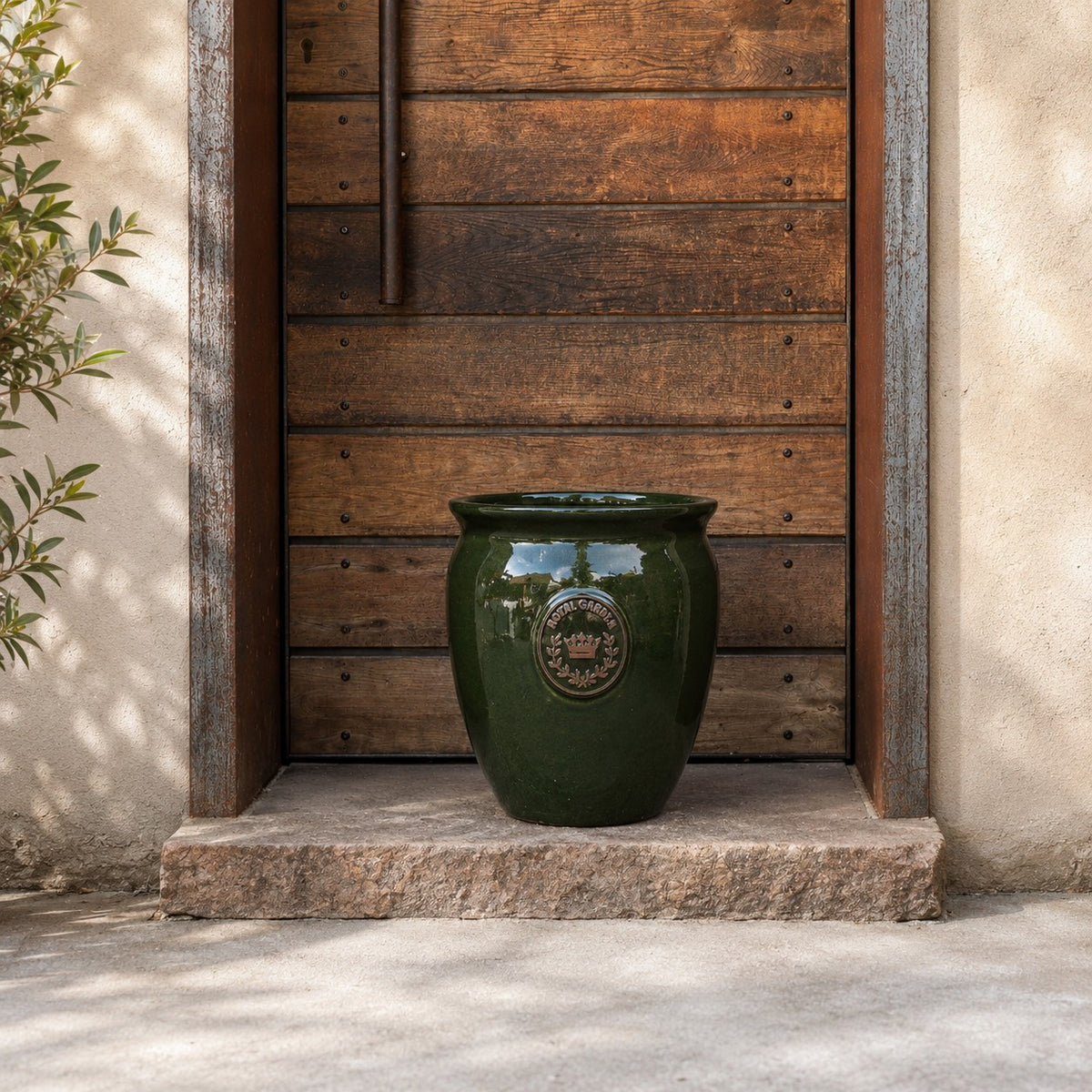 grün glasierter Pflanztopf "eggpot" in den Höhen von 29 bis 46 cm