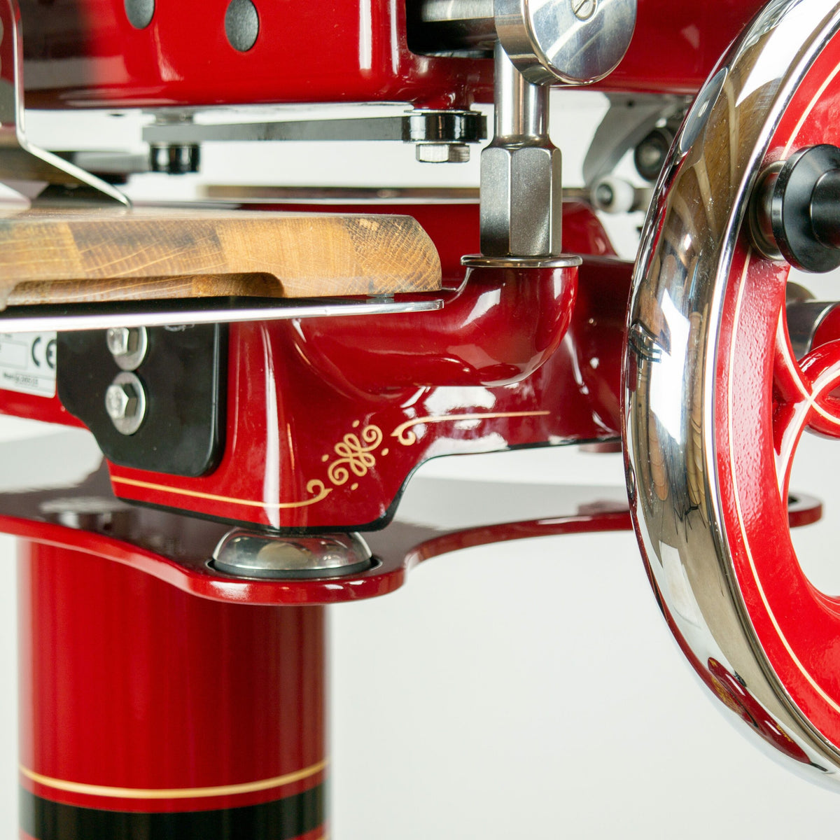 Berkel Volano B114 in Sonderlackierung British Racing Green + Fassholz Einlagebrett