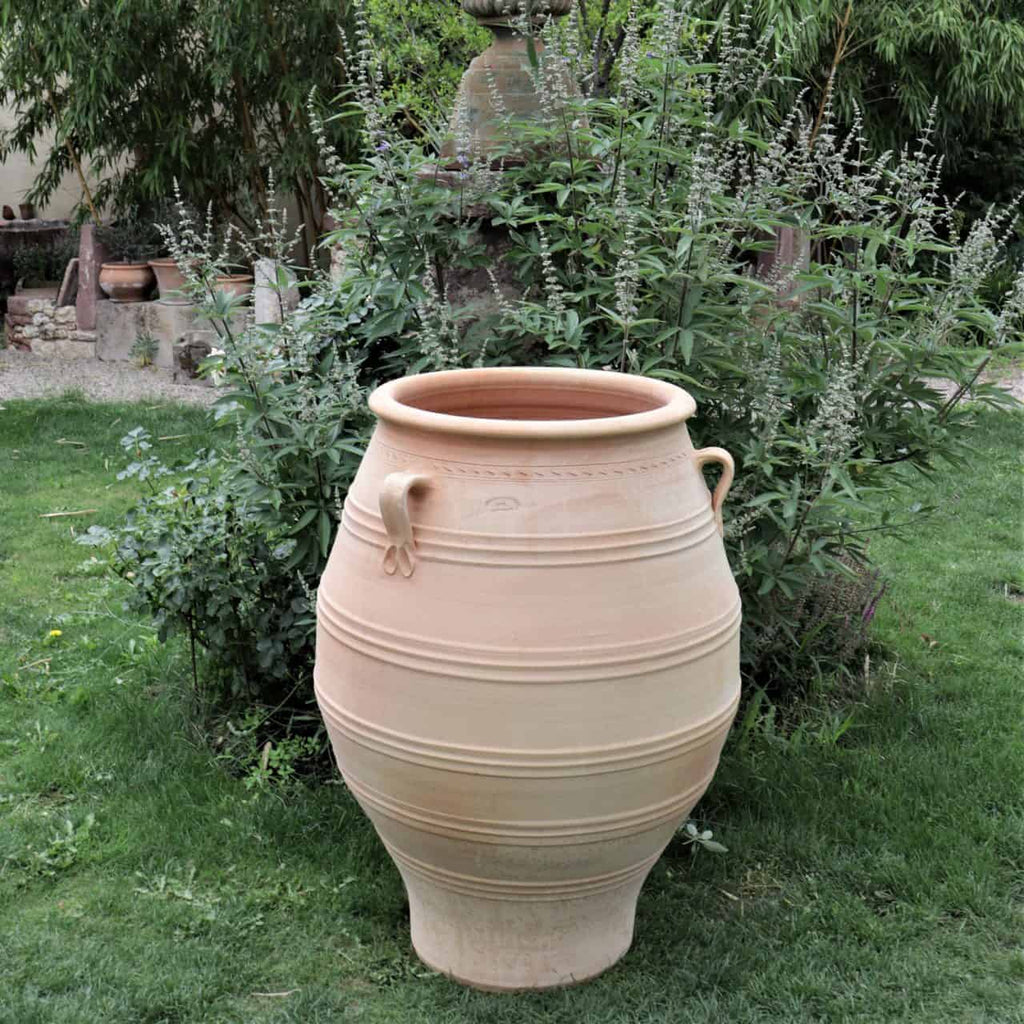 Blumenkübel hoch